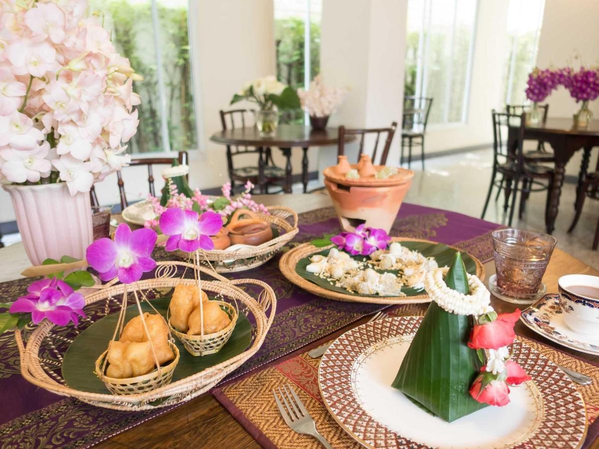 Ssip Boutique Dhevej Bangkok (Adults Only) Hotel Exterior photo